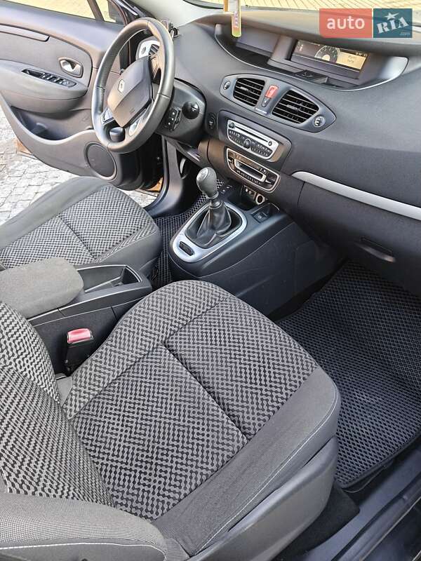 Мінівен Renault Grand Scenic 2011 в Чорткові фото 42 Мінівен Renault Grand Scenic 2011 в Чорткові