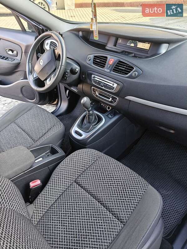 Мінівен Renault Grand Scenic 2011 в Чорткові фото 43 Мінівен Renault Grand Scenic 2011 в Чорткові