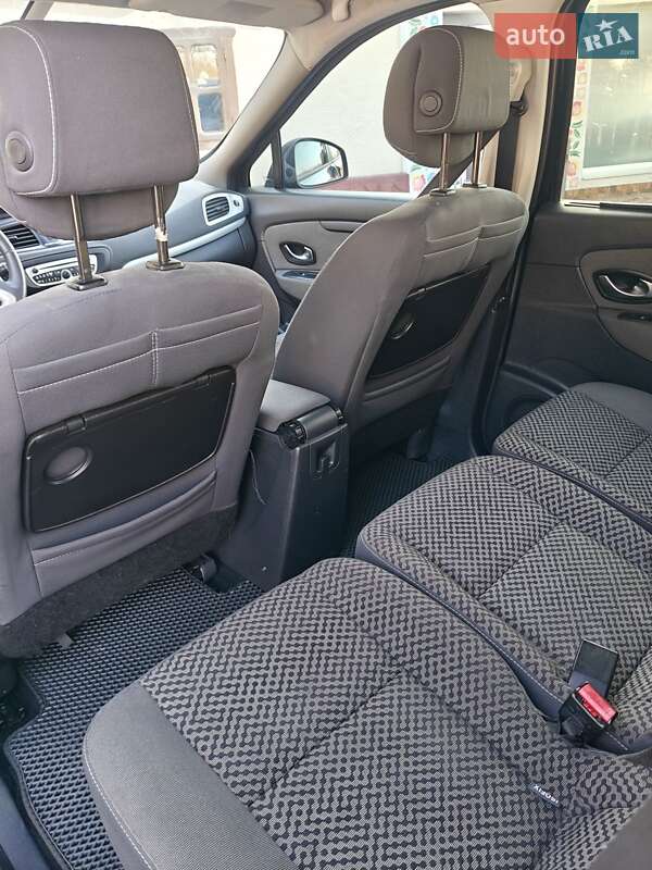 Мінівен Renault Grand Scenic 2011 в Чорткові фото 53 Мінівен Renault Grand Scenic 2011 в Чорткові