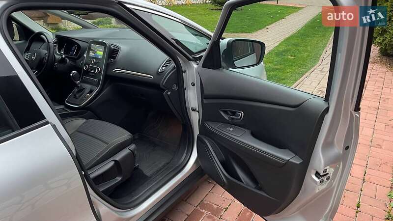 Мінівен Renault Grand Scenic 2018 в Києві фото 10 Мінівен Renault Grand Scenic 2018 в Києві