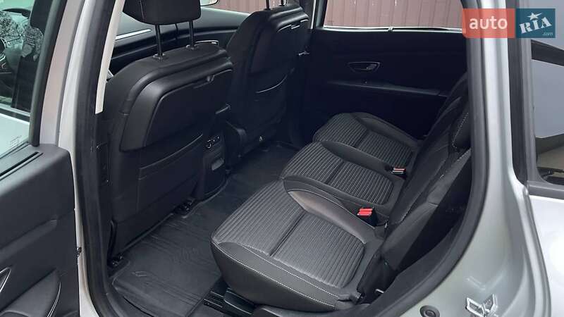 Мінівен Renault Grand Scenic 2018 в Києві фото 19 Мінівен Renault Grand Scenic 2018 в Києві