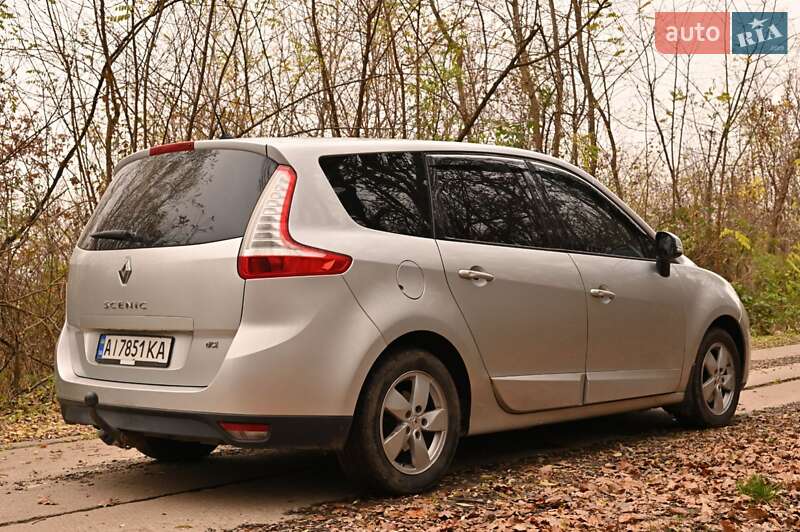 Минивэн Renault Grand Scenic 2011 в Мукачево