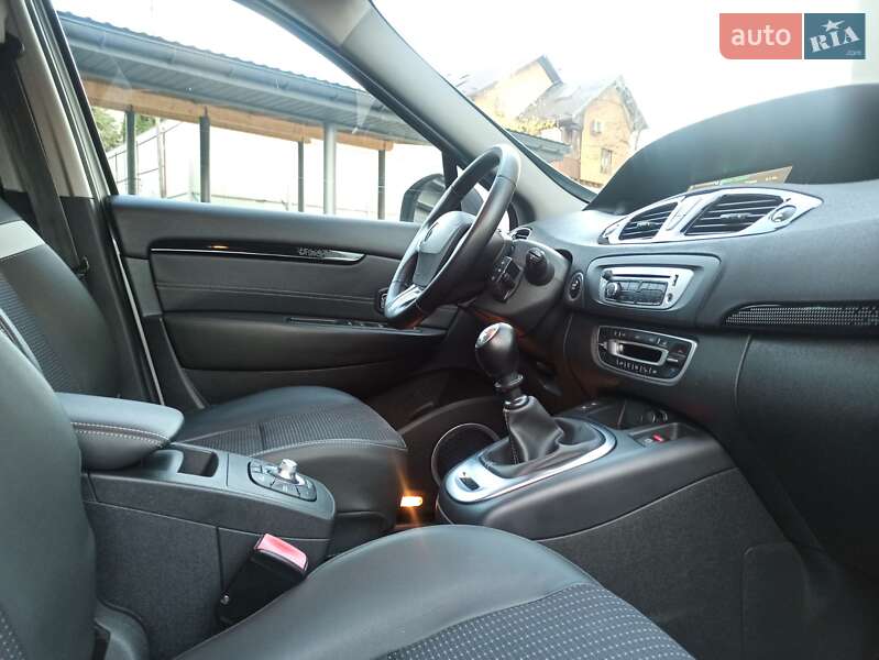 Минивэн Renault Grand Scenic 2012 в Ивано-Франковске фото 64 Минивэн Renault Grand Scenic 2012 в Ивано-Франковске
