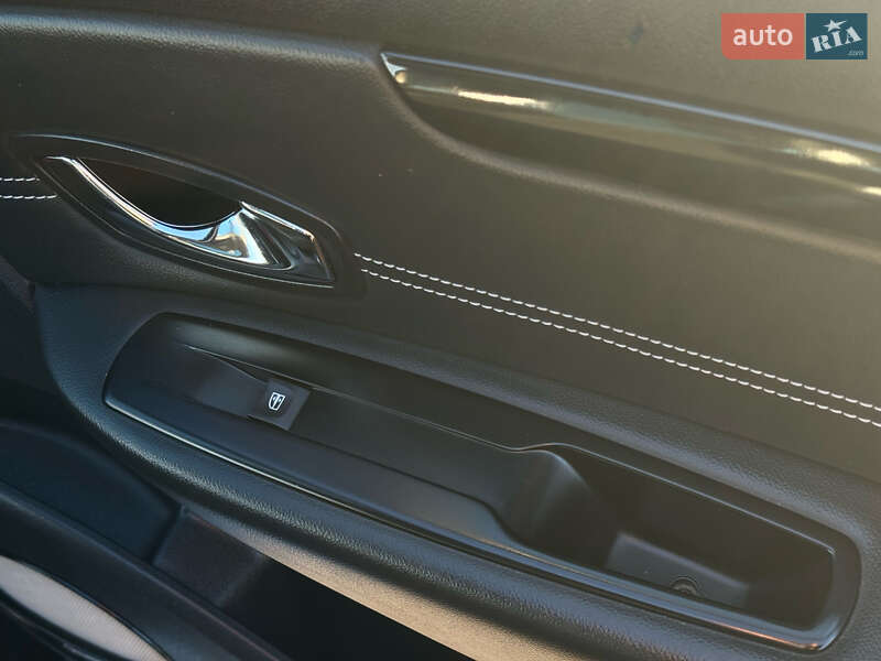 Минивэн Renault Grand Scenic 2015 в Стрые фото 103 Минивэн Renault Grand Scenic 2015 в Стрые