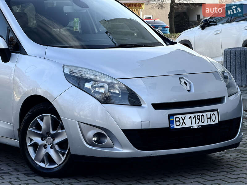 Минивэн Renault Grand Scenic 2011 в Хмельницком фото 6 Минивэн Renault Grand Scenic 2011 в Хмельницком