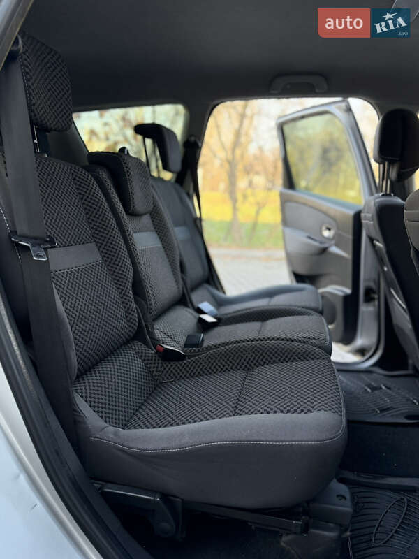 Минивэн Renault Grand Scenic 2011 в Хмельницком фото 16 Минивэн Renault Grand Scenic 2011 в Хмельницком