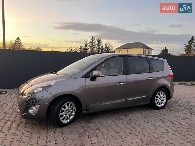 Минивэн Renault Grand Scenic 2010 в Лановцах фото Минивэн Renault Grand Scenic 2010 в Лановцах