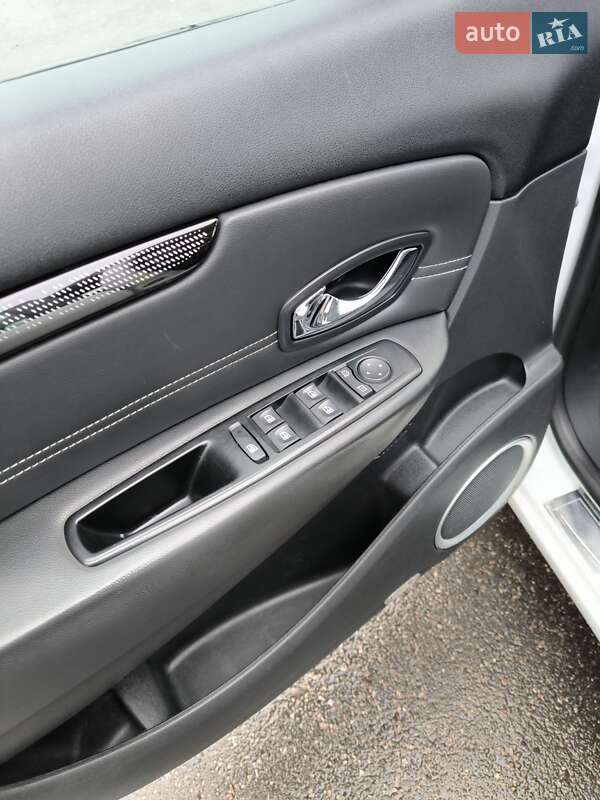 Минивэн Renault Grand Scenic 2013 в Решетиловке