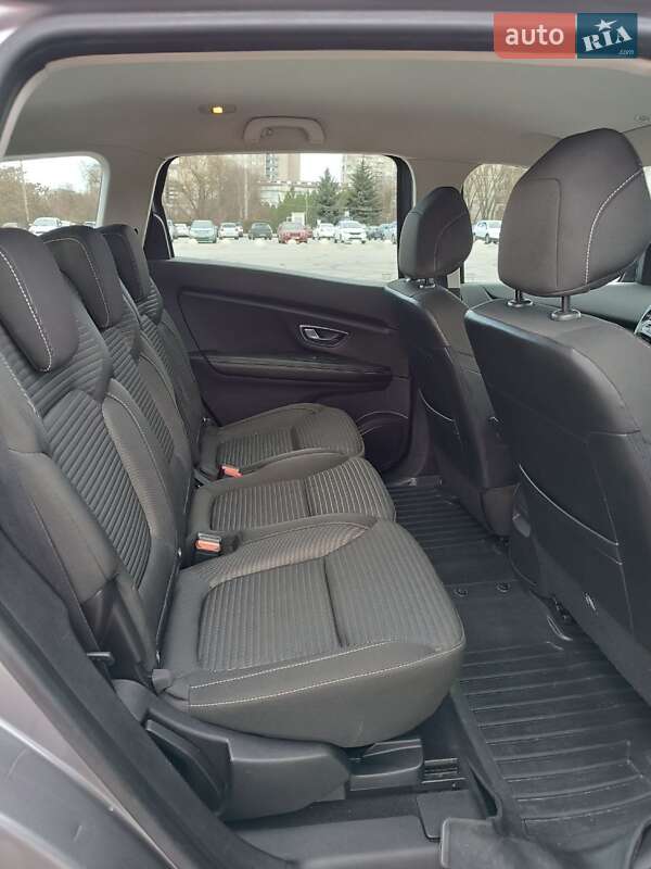 Минивэн Renault Grand Scenic 2017 в Запорожье
