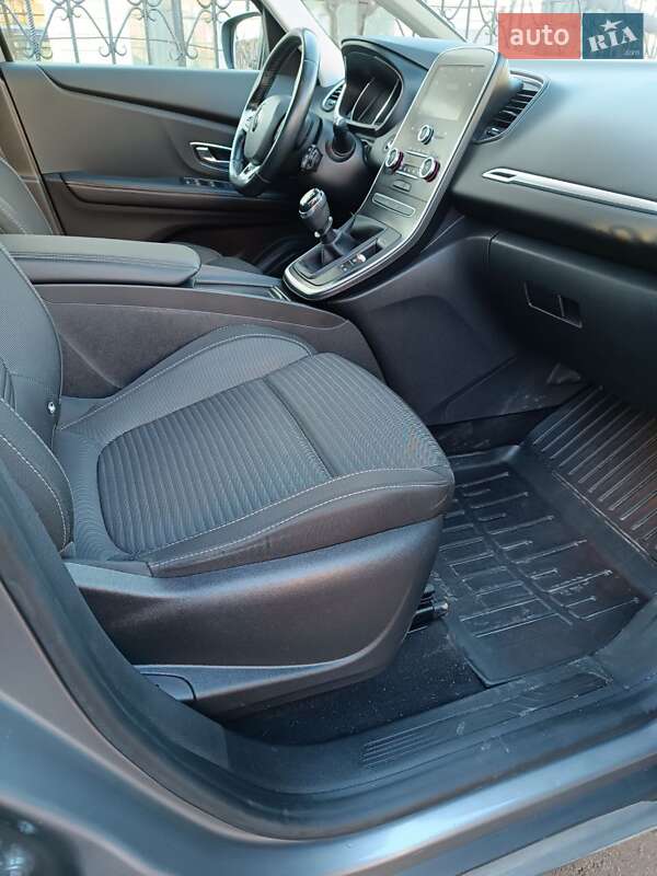 Минивэн Renault Grand Scenic 2017 в Запорожье