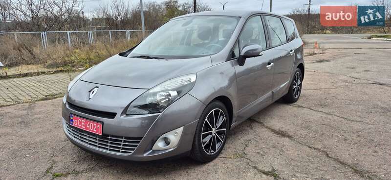 Минивэн Renault Grand Scenic 2011 в Нововолынске фото Минивэн Renault Grand Scenic 2011 в Нововолынске