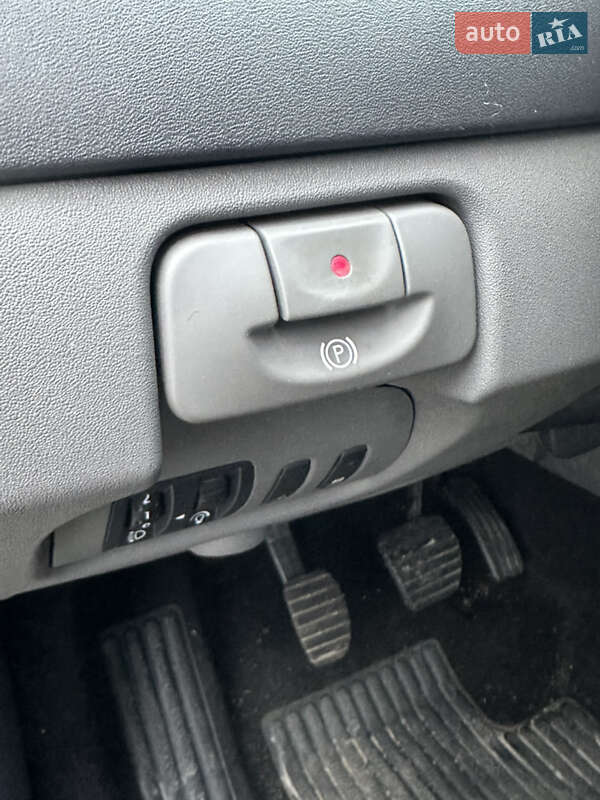 Минивэн Renault Grand Scenic 2008 в Днепре