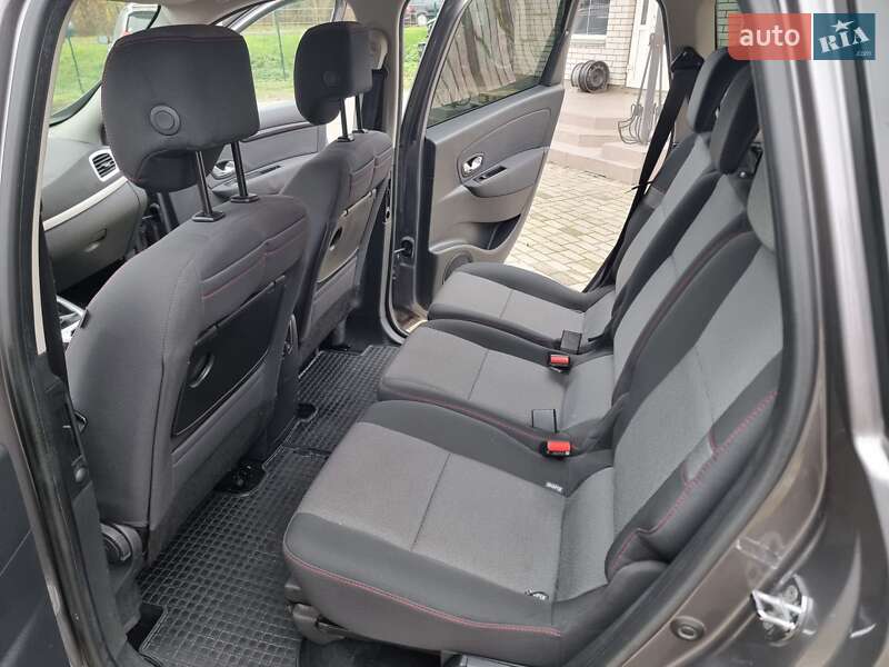Минивэн Renault Grand Scenic 2013 в Смеле фото 16 Минивэн Renault Grand Scenic 2013 в Смеле