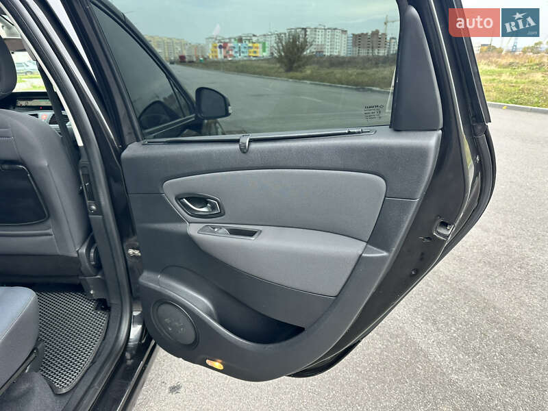 Минивэн Renault Grand Scenic 2010 в Виннице