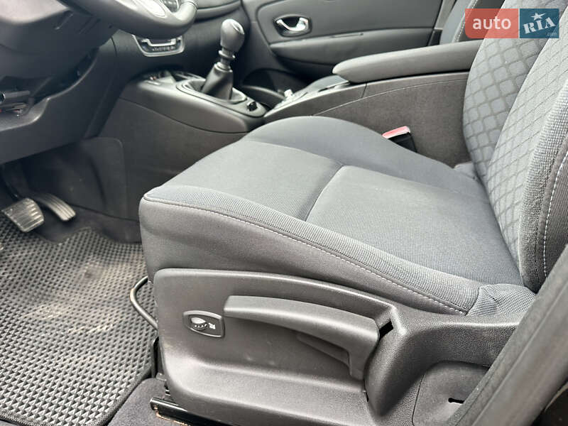 Минивэн Renault Grand Scenic 2010 в Виннице