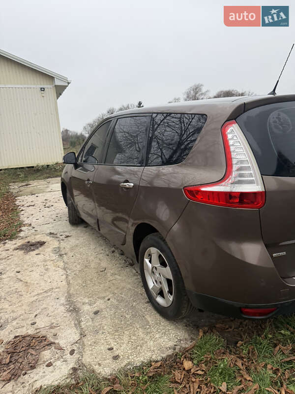 Мінівен Renault Grand Scenic 2011 в Полтаві