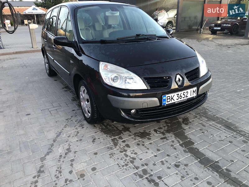 Минивэн Renault Grand Scenic 2007 в Заре