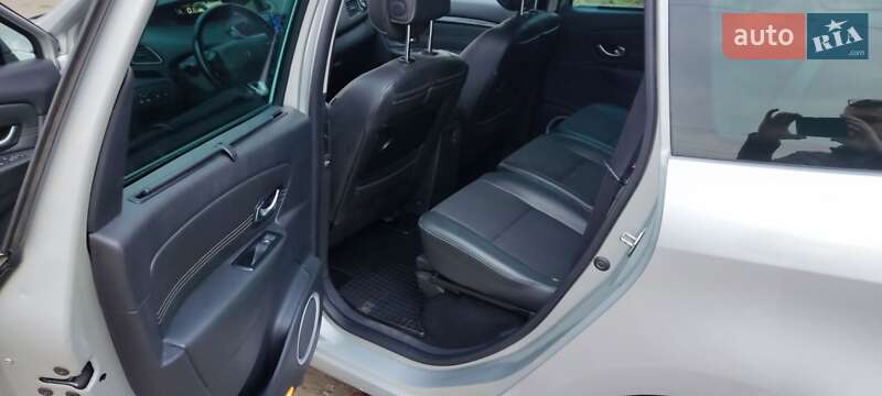 Минивэн Renault Grand Scenic 2011 в Лозовой