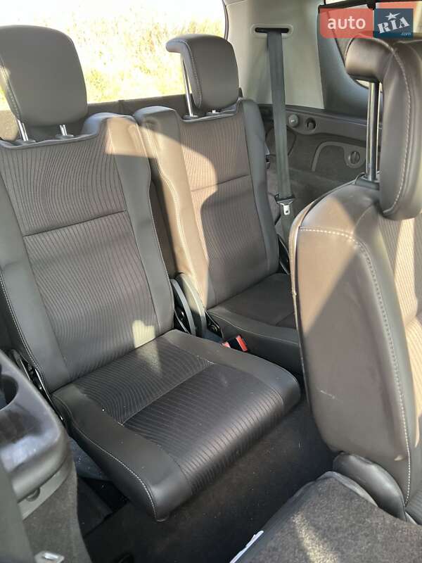 Минивэн Renault Grand Scenic 2011 в Староконстантинове