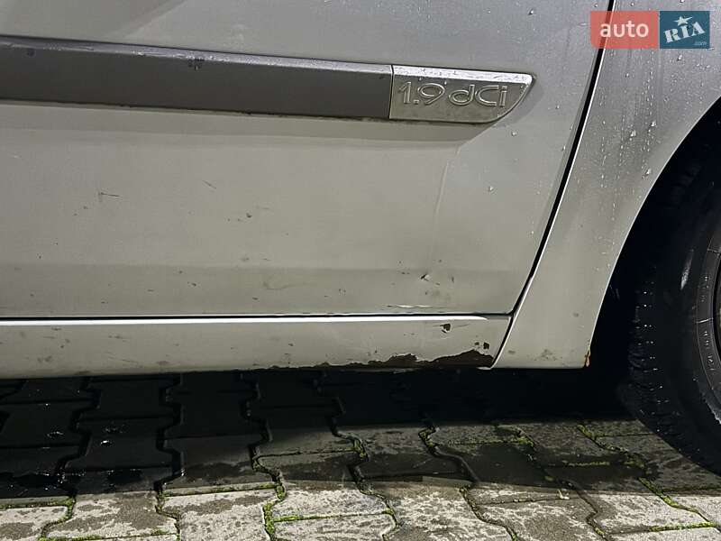 Минивэн Renault Grand Scenic 2005 в Новоселице фото 9 Минивэн Renault Grand Scenic 2005 в Новоселице