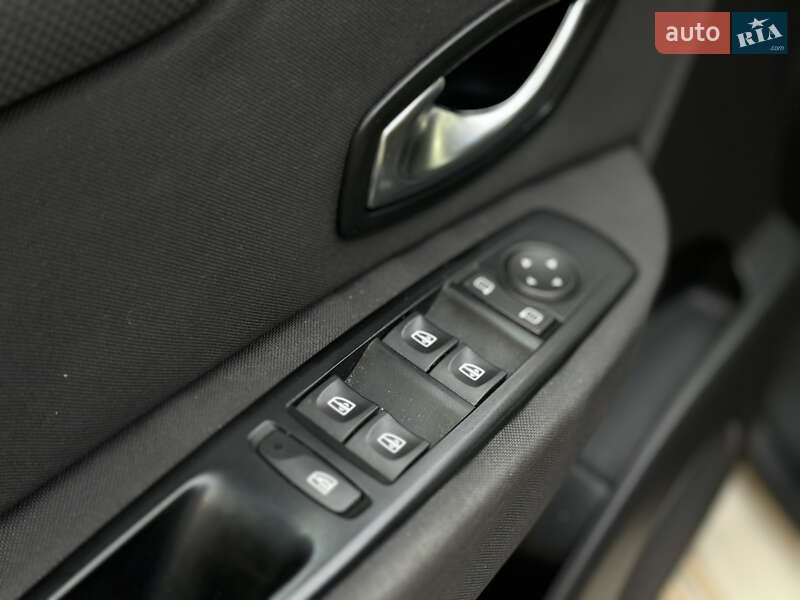 Минивэн Renault Grand Scenic 2010 в Дрогобыче