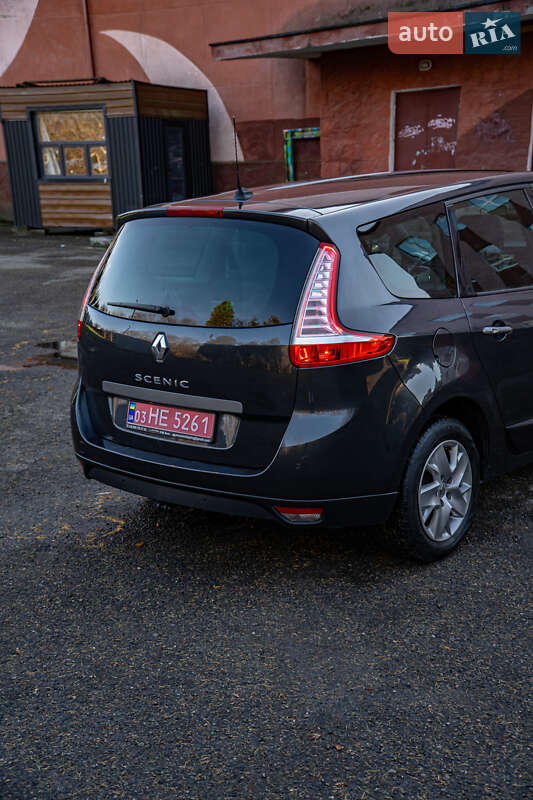 Минивэн Renault Grand Scenic 2011 в Бурштыне