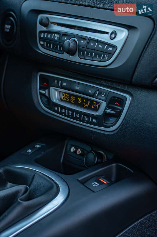 Минивэн Renault Grand Scenic 2011 в Бурштыне