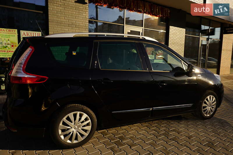 Минивэн Renault Grand Scenic 2013 в Ивано-Франковске