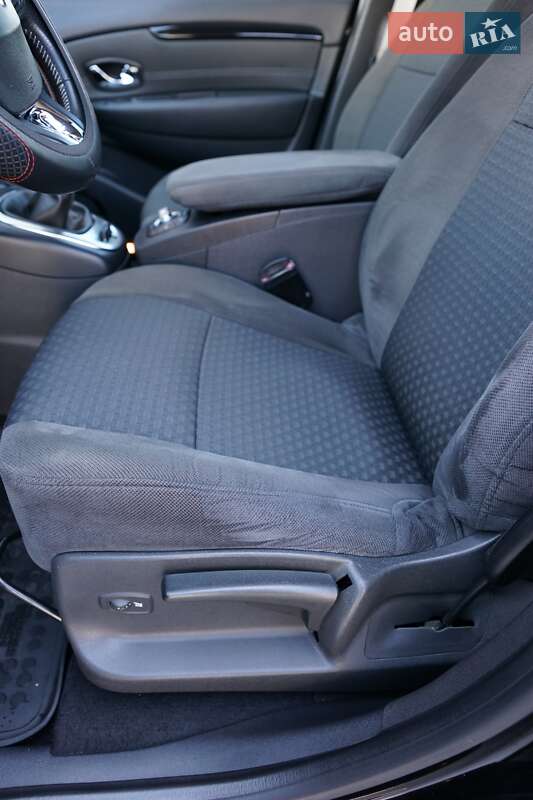Минивэн Renault Grand Scenic 2013 в Ивано-Франковске