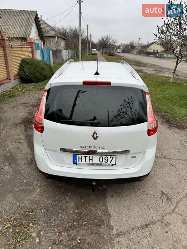 Минивэн Renault Grand Scenic 2013 в Котельве