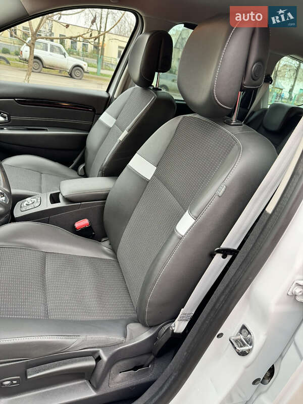 Минивэн Renault Grand Scenic 2013 в Котельве