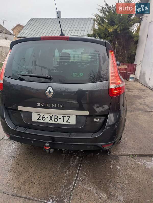 Минивэн Renault Grand Scenic 2011 в Ровно