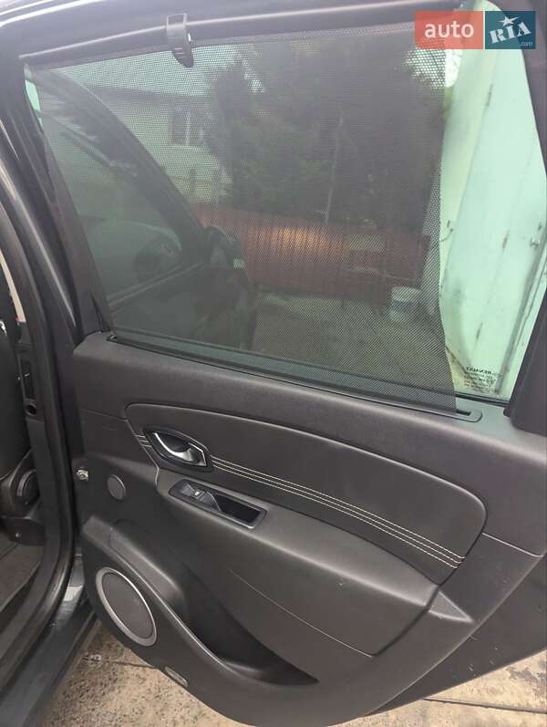 Минивэн Renault Grand Scenic 2011 в Ровно