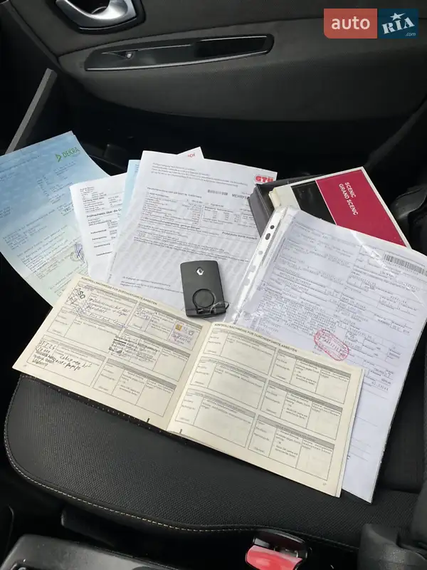 Минивэн Renault Grand Scenic 2010 в Ровно документ 2 фото Минивэн Renault Grand Scenic 2010 в Ровно документ