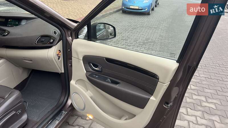 Минивэн Renault Grand Scenic 2012 в Луцке