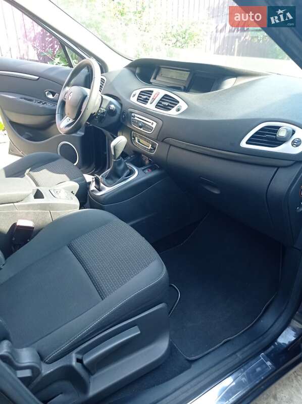 Мінівен Renault Grand Scenic 2010 в Лебедині фото 12 Мінівен Renault Grand Scenic 2010 в Лебедині