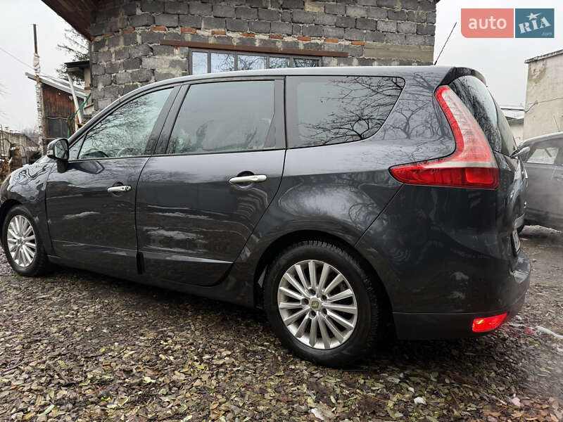 Минивэн Renault Grand Scenic 2011 в Ивано-Франковске