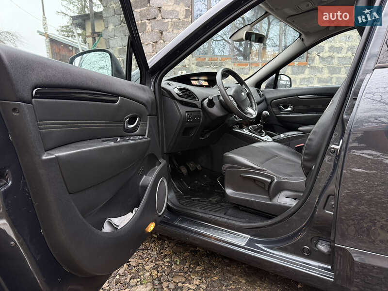 Минивэн Renault Grand Scenic 2011 в Ивано-Франковске