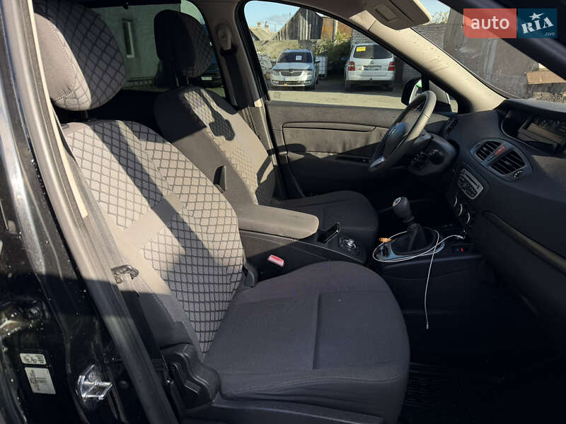 Минивэн Renault Grand Scenic 2011 в Ровно