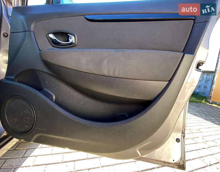 Минивэн Renault Grand Scenic 2013 в Ровно фото 20 Минивэн Renault Grand Scenic 2013 в Ровно