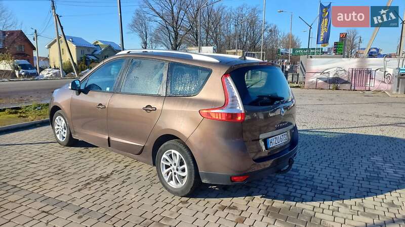 Renault Grand Scenic 2014