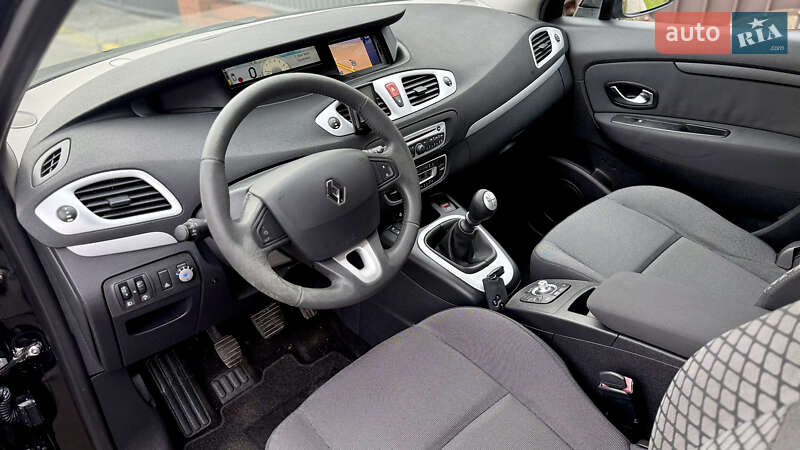 Минивэн Renault Grand Scenic 2010 в Александрие