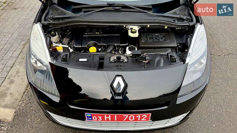 Минивэн Renault Grand Scenic 2010 в Александрие