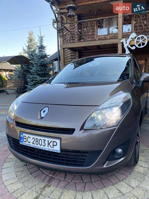Минивэн Renault Grand Scenic 2010 в Львове