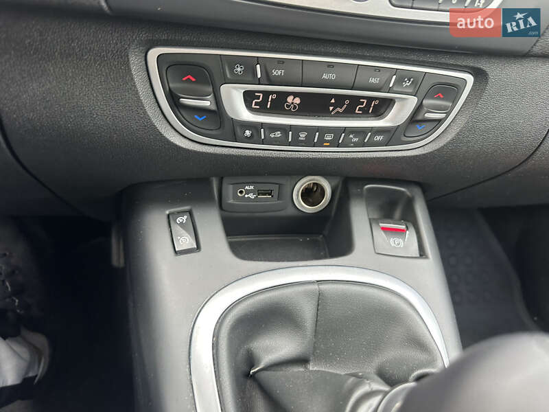 Минивэн Renault Grand Scenic 2009 в Житомире фото 24 Минивэн Renault Grand Scenic 2009 в Житомире