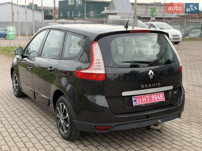 Минивэн Renault Grand Scenic 2010 в Ровно