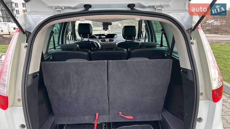 Минивэн Renault Grand Scenic 2011 в Львове фото 22 Минивэн Renault Grand Scenic 2011 в Львове