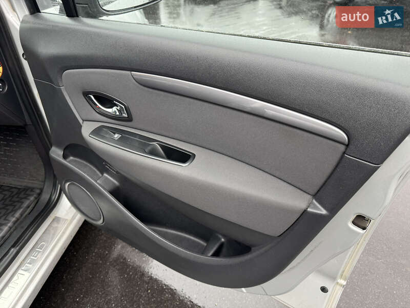 Минивэн Renault Grand Scenic 2016 в Виннице фото 47 Минивэн Renault Grand Scenic 2016 в Виннице