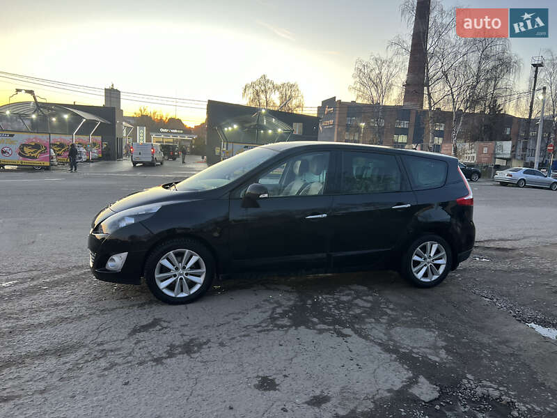 Минивэн Renault Grand Scenic 2010 в Черновцах
