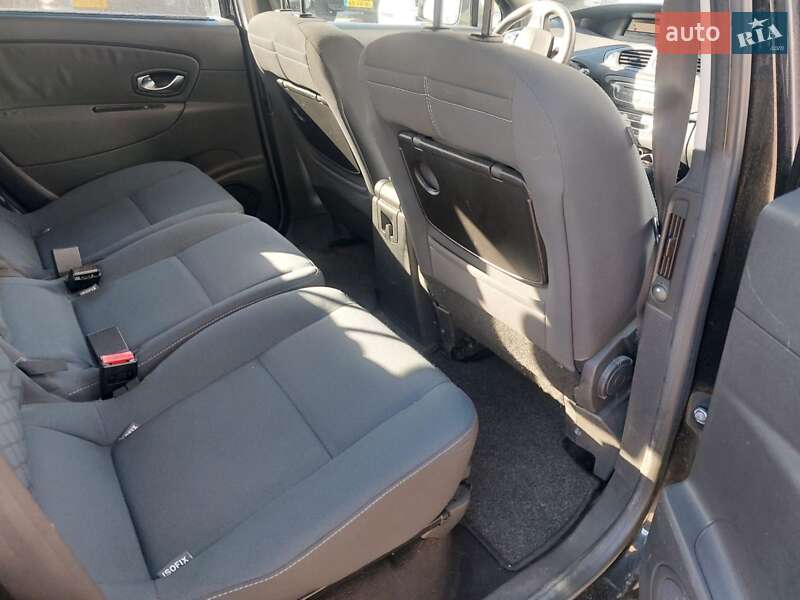 Мінівен Renault Grand Scenic 2010 в Луцьку